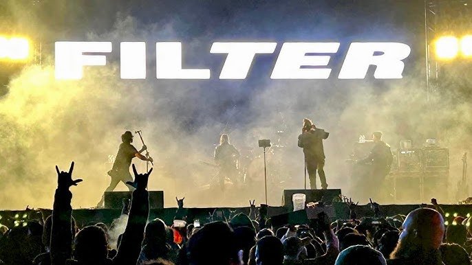 Filter band photo performing live.